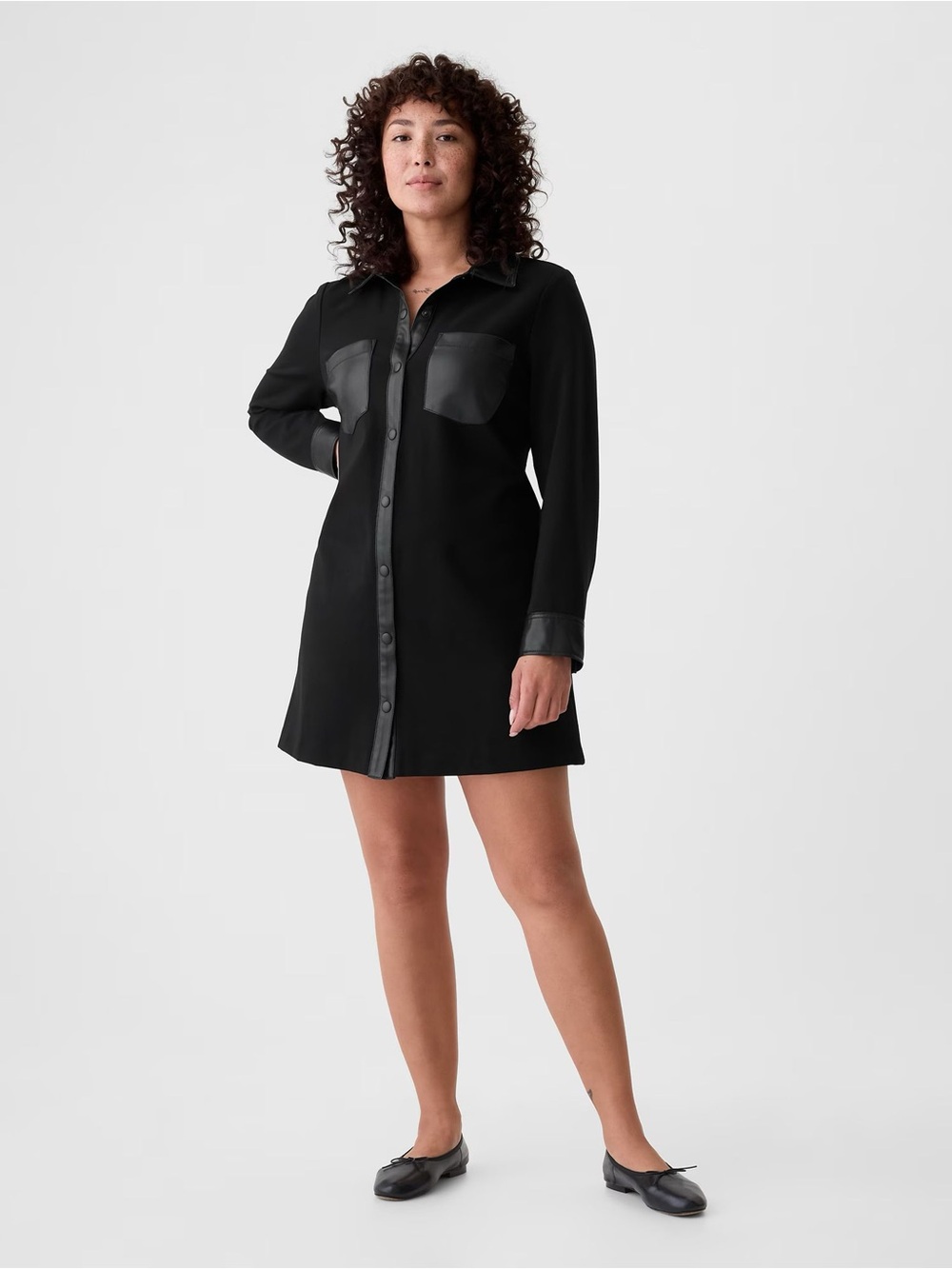 🏴 NWT GAP Women’s Faux Leather Black Button-Front Mini Dress Size Large Petite